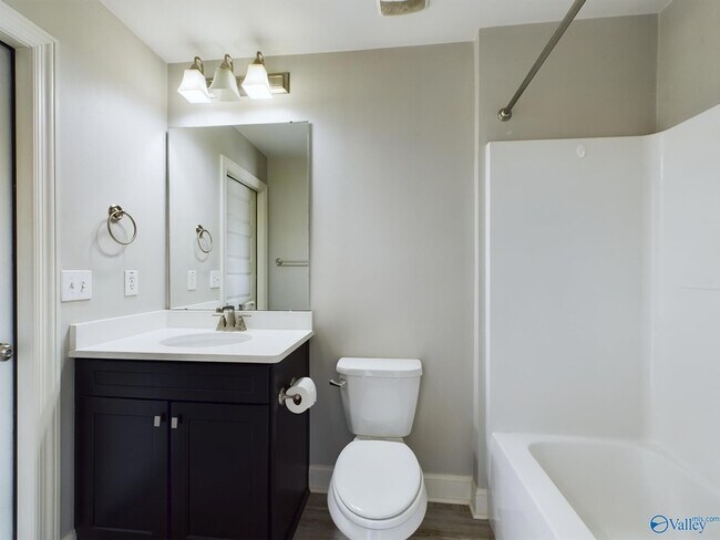 Building Photo - 235 Mill Walk Ct