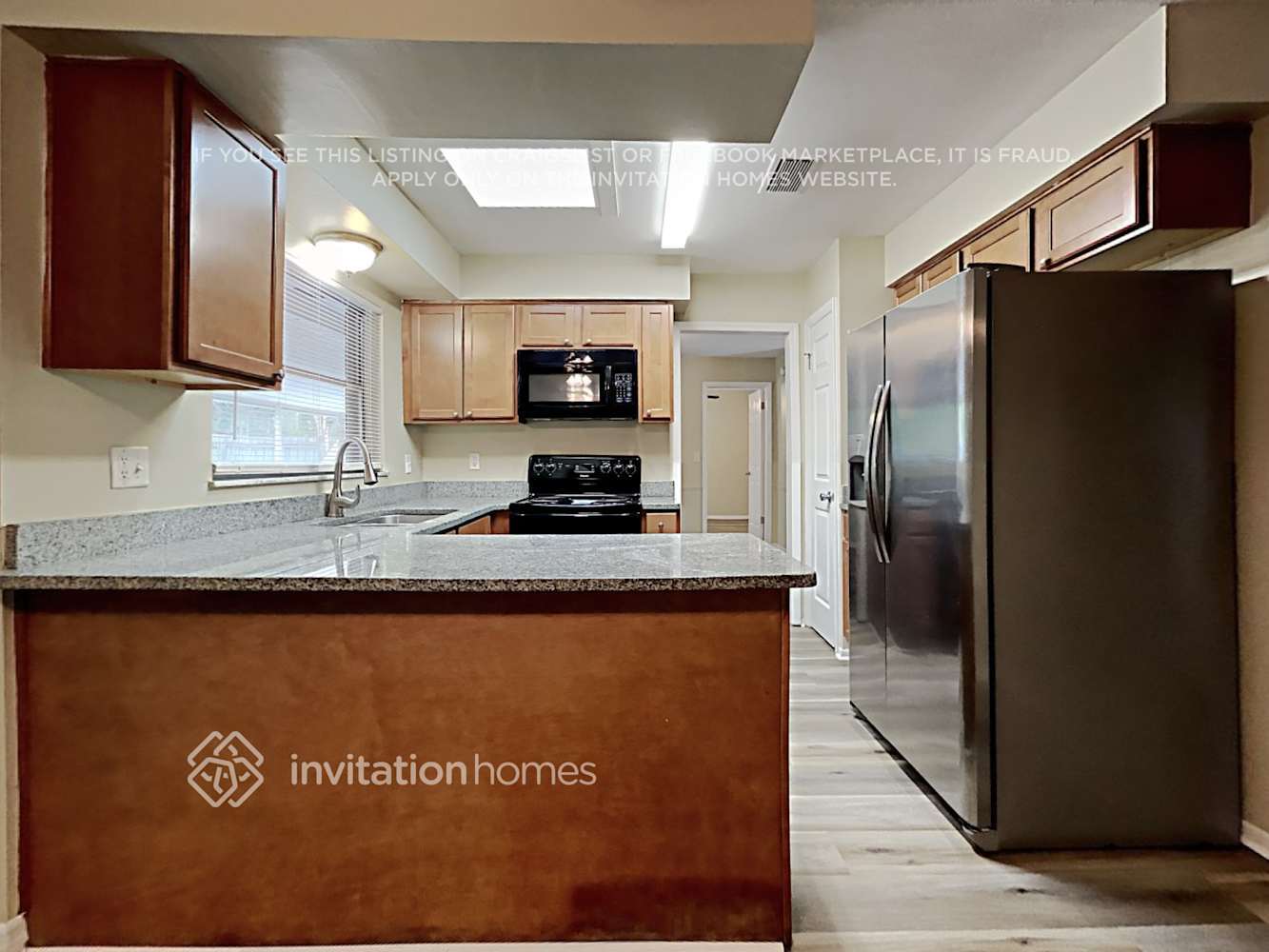 Building Photo - 620 Swallow Dr