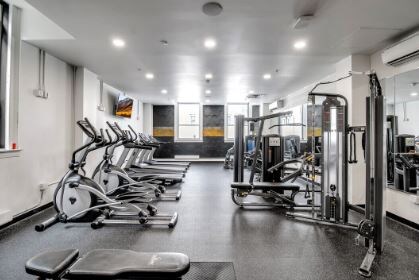 Building Photo - 47 Franklin St