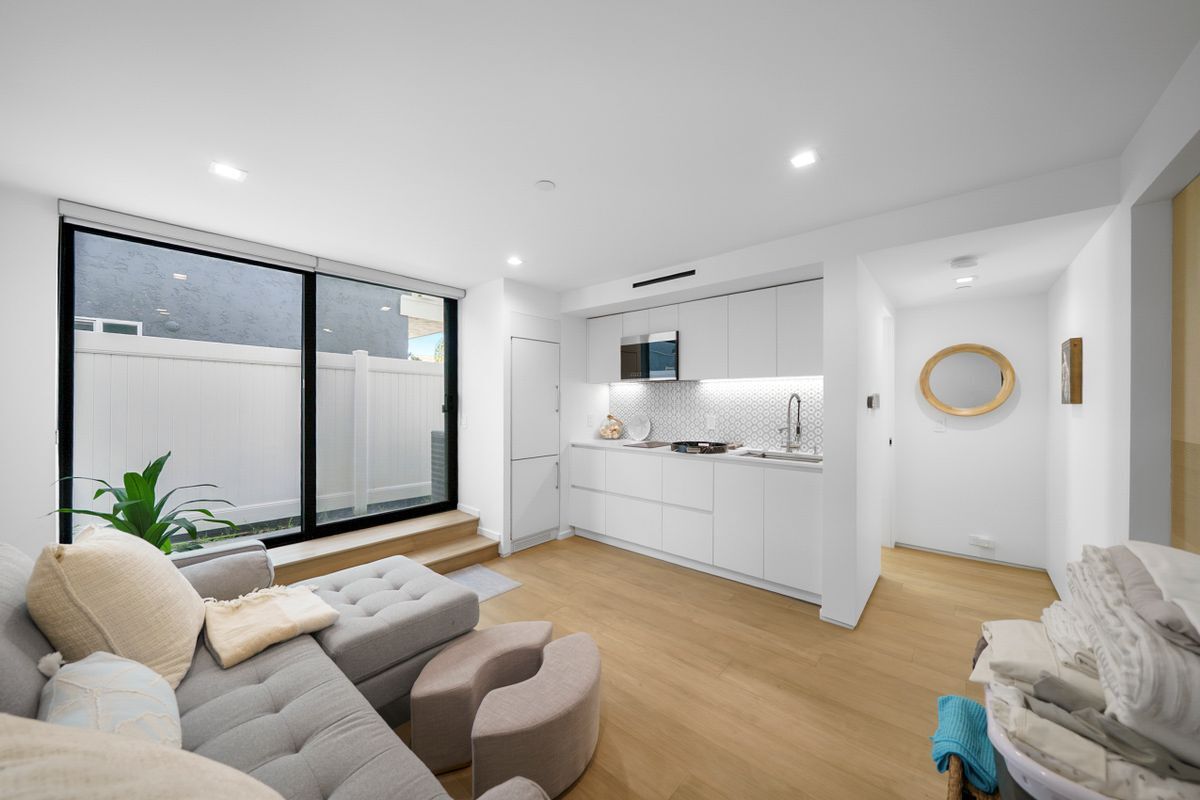 Building Photo - 1500 Ocean Dr