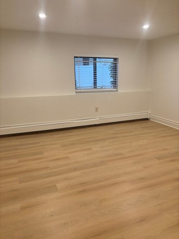 Building Photo - 146 Willow St