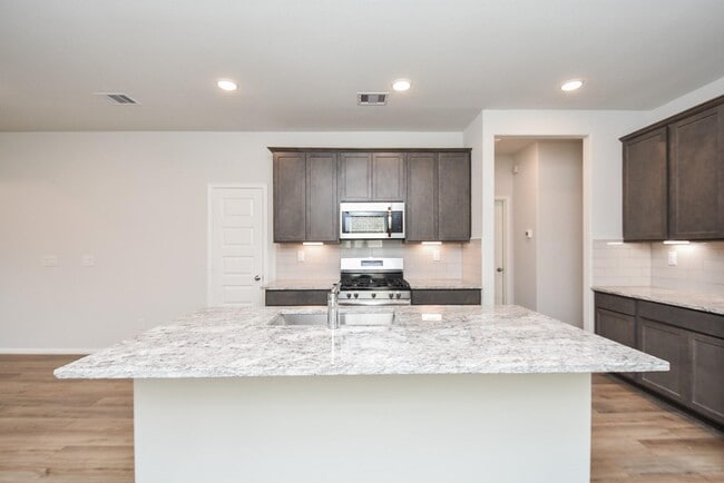 Building Photo - 8319 Bristlecone Pne Wy