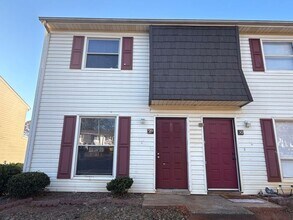 Building Photo - T.R. Lawing Realty Property