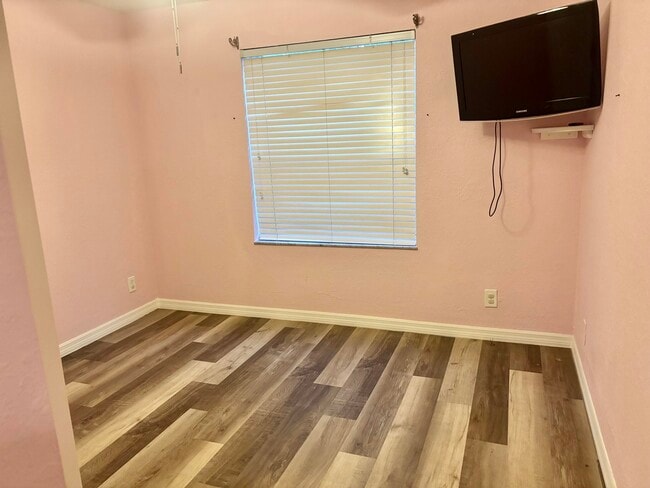 Building Photo - 5207 Eagle Cay Pl