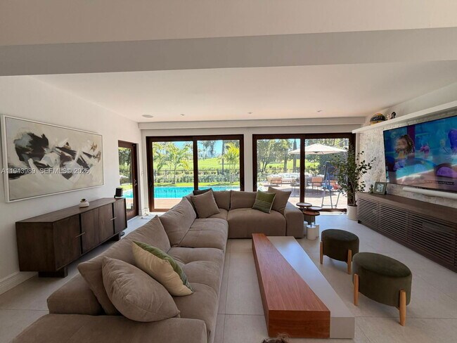 Building Photo - 5911 Alton Rd