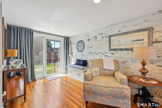 Building Photo - 899 Ocean Ave