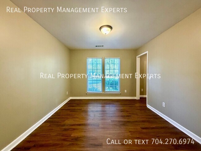 Building Photo - 13604 Toka Ct