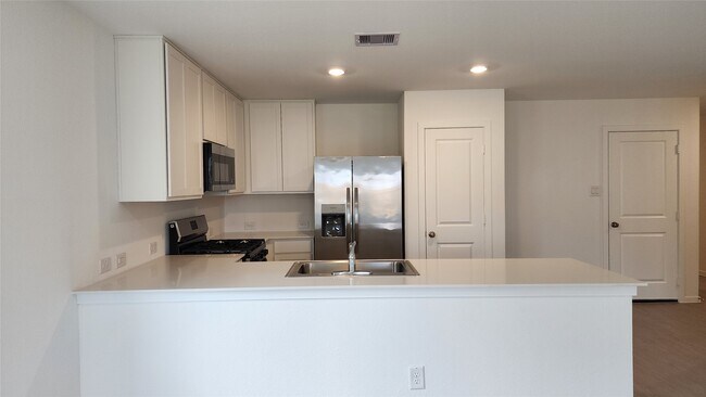 Building Photo - 16218 Rustic Prairie Dr