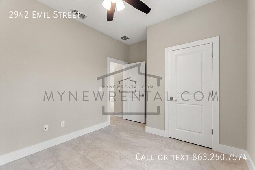 Building Photo - 2942 Emil St