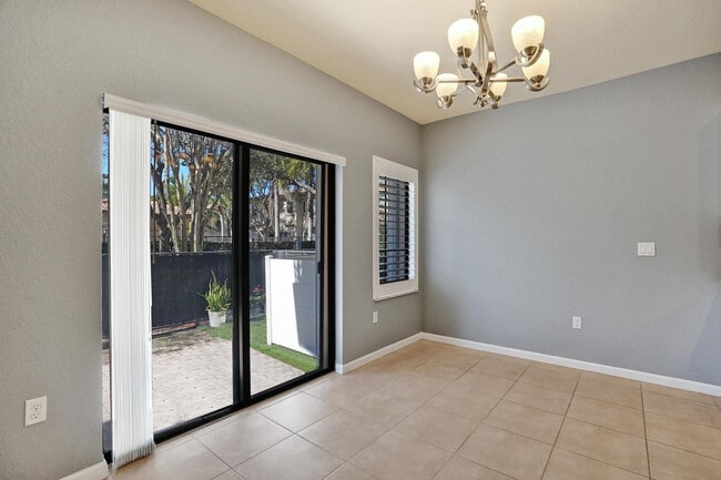 Building Photo - 6105 Grand Cypress Cir W