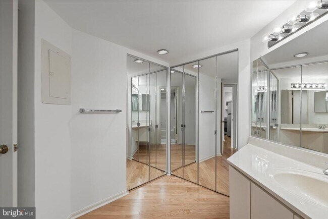 Building Photo - 2100 Langston Blvd.