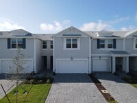 Building Photo - 586 Salisbury Cir