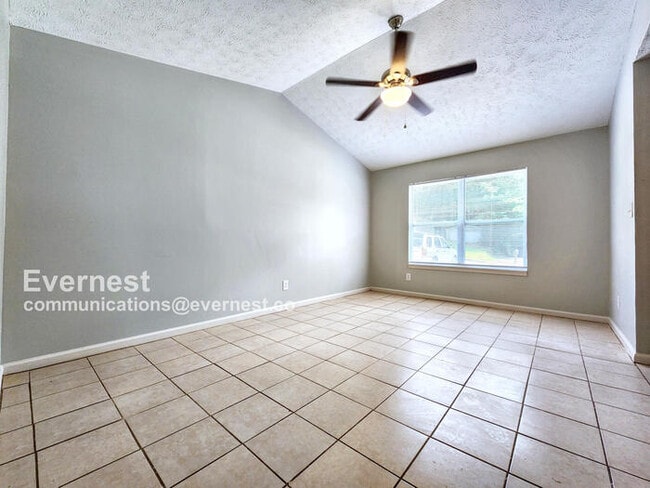Building Photo - 415 Reed Way