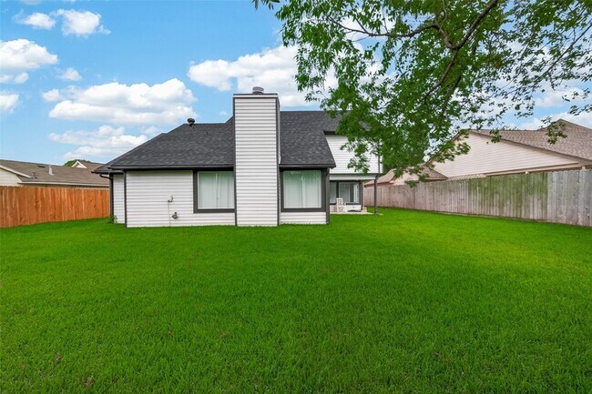 Building Photo - 11406 Caesar Dr