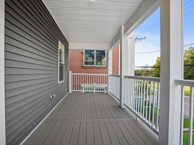 Building Photo - 3 Seaview Ave