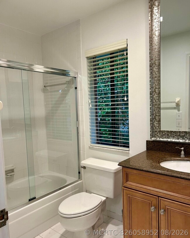 Building Photo - 10215 Camelback Ln