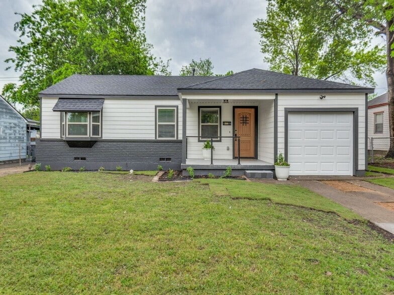 Building Photo - 3160 Bannon Dr