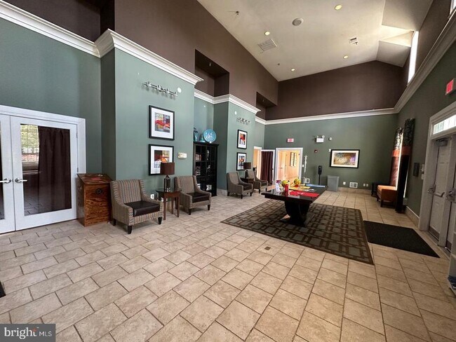 Building Photo - 43395 Briar Creek Terrace