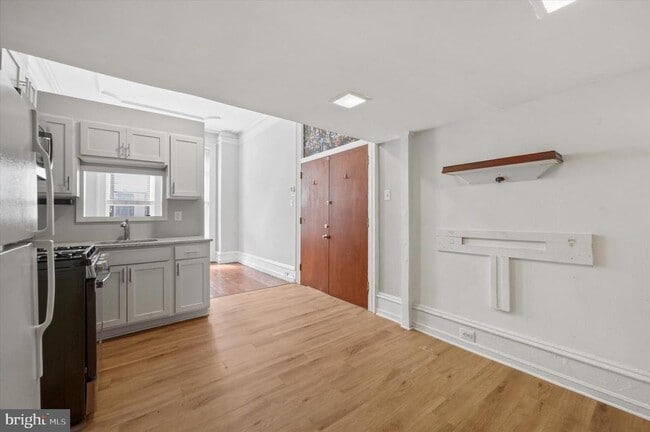 Building Photo - 159 N 21st St