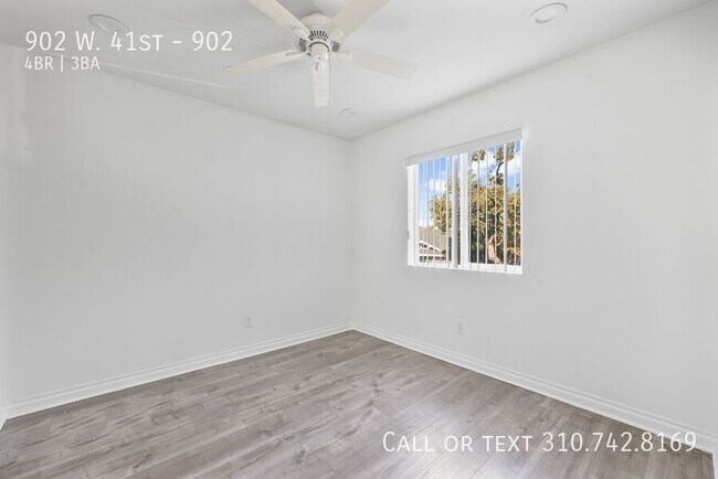 Building Photo - 902 W. 41st-902