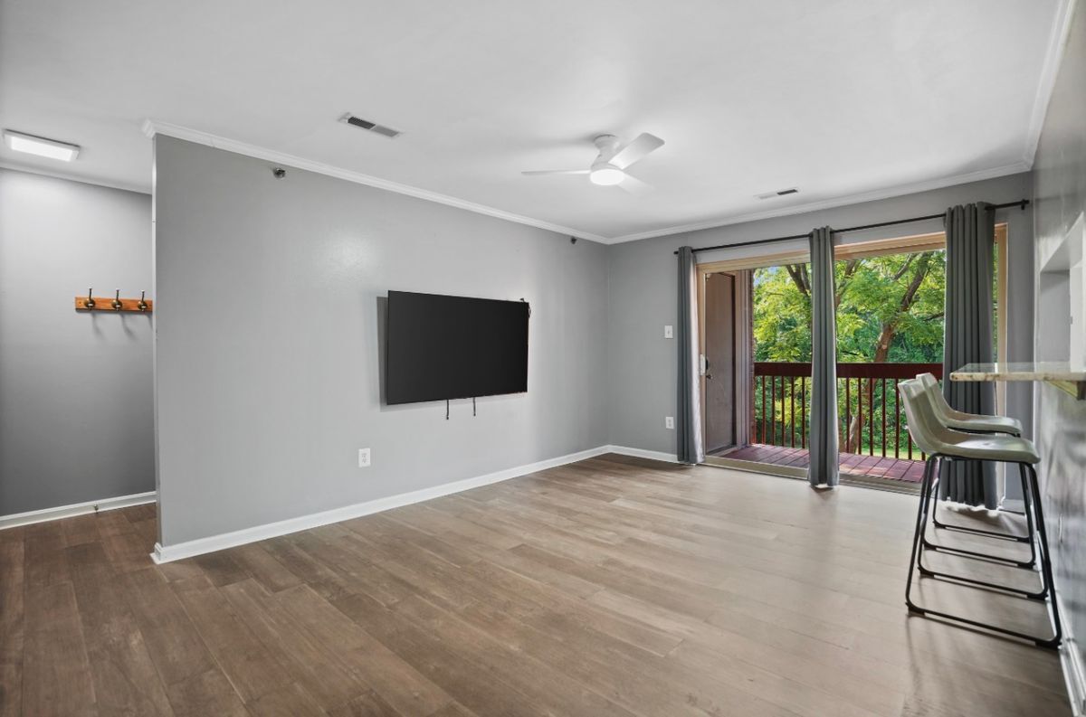 Building Photo - 4 Cedar Valley Pl