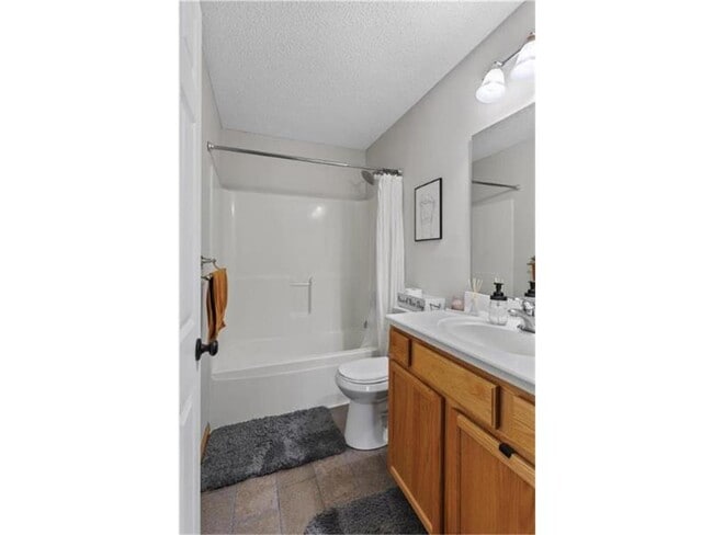 Building Photo - 1509 111th Dr NE