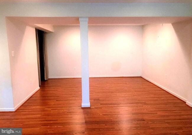 Building Photo - 7724 Harwood Pl