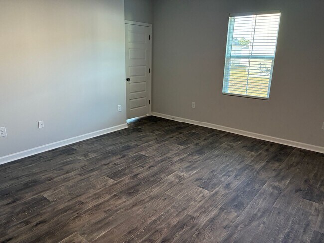 Building Photo - 5 Bedroom 2.5 Bathroom Home in Sunfish Cove in Sunset Beach, NC