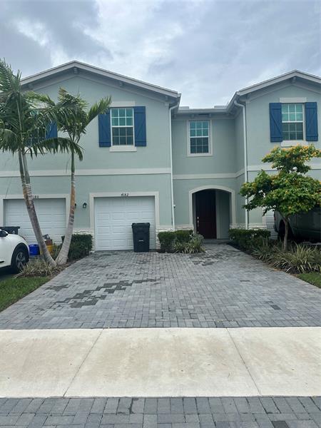 Building Photo - 4182 Lagoon Shore Dr