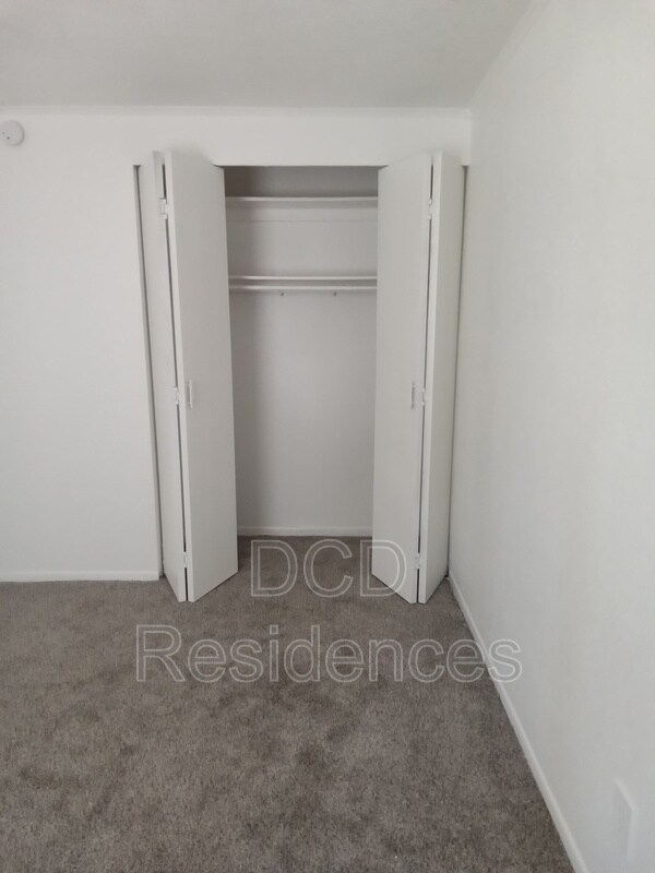 Building Photo - 11412 Mussel Dr