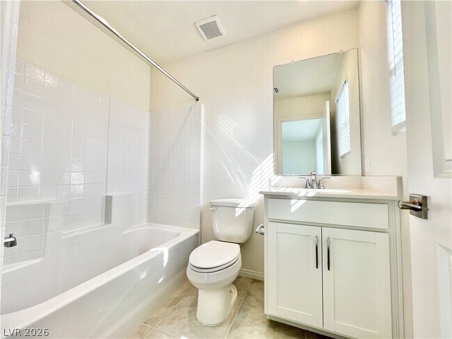 Building Photo - 3732 Frattina Ave