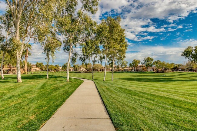Building Photo - Gorgeous 3 bed/2 bath in Power Ranch!