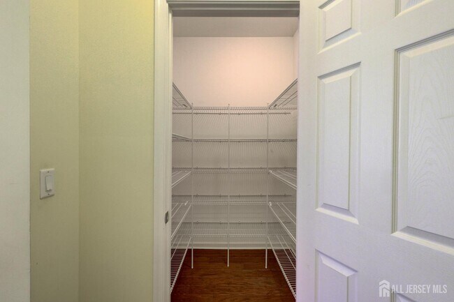 Building Photo - 101 Pearce Ln