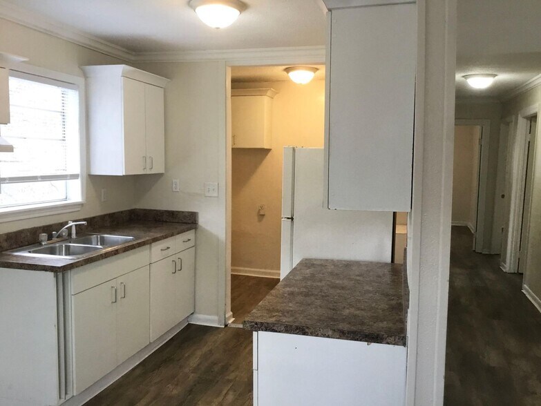 Building Photo - 3139 Lightfoot Mill Rd