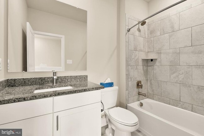 Building Photo - 7916a Potter Pl