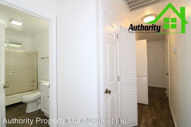 Building Photo - 3 br, 2 bath House - 2159 Washington Ave