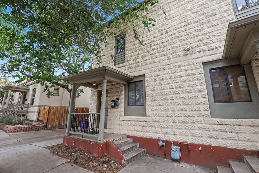 Building Photo - 2526 Decatur St