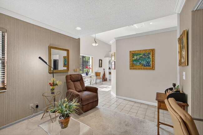 Building Photo - 773 Windermere Way