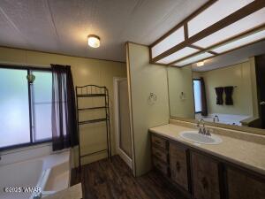 Building Photo - 5780 Hopi Ln