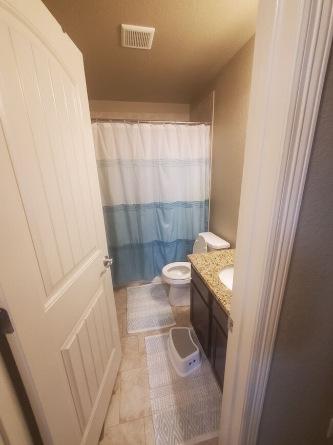 Building Photo - 3 Bedroom Home in the Ridge at Harmony Road Now Available! Great Neighborhood!