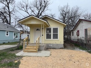 Building Photo - Cute 1/1 Cottage Available for Lease!