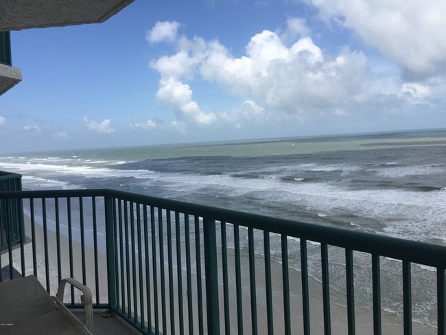 Building Photo - 2055 S Atlantic Ave