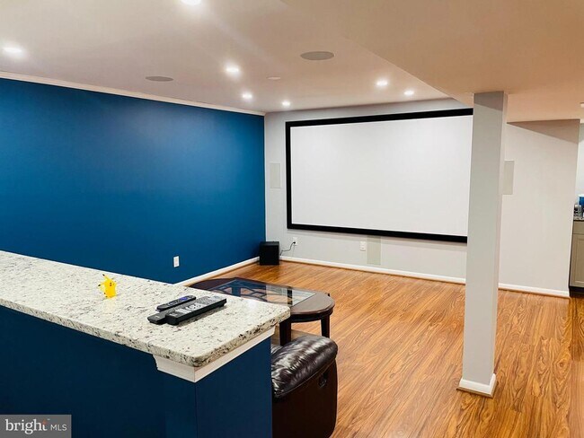 Building Photo - 116 Grissom Dr