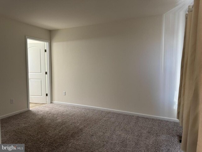 Building Photo - 267 Doylestown