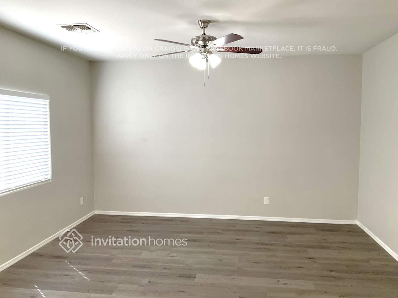 Building Photo - 10427 E Billings St