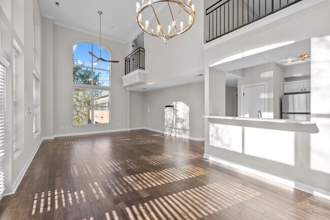 Building Photo - 200 S Dawson St