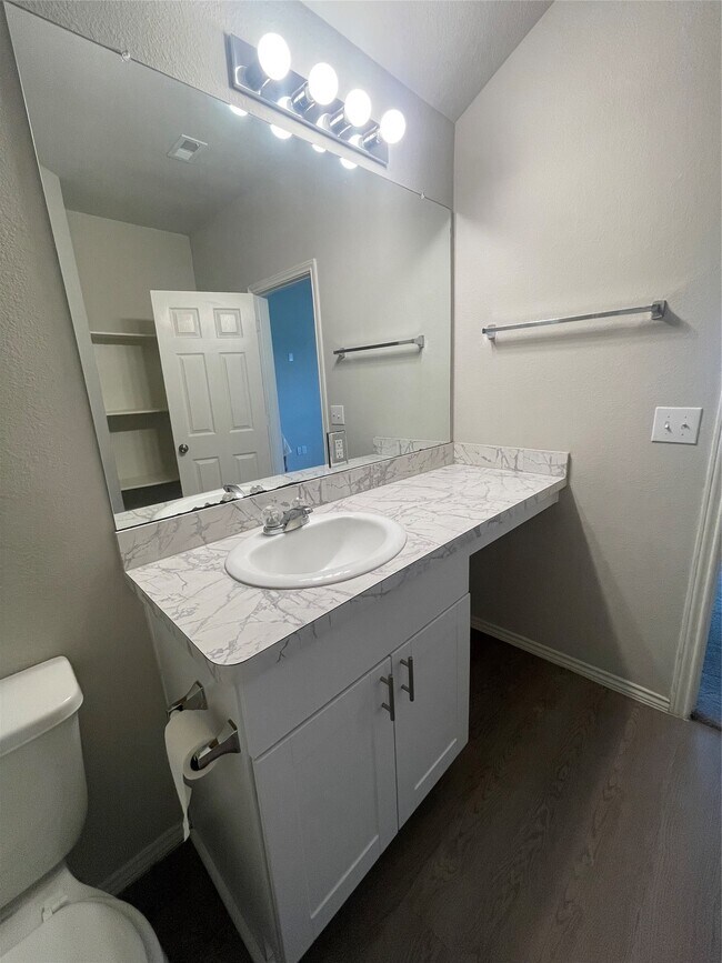 Building Photo - 23406 Briarstone Hbr Trl