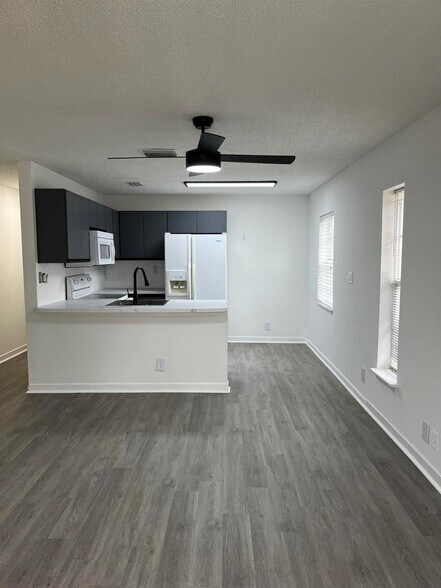 Building Photo - 5665 Boynton Cove Way