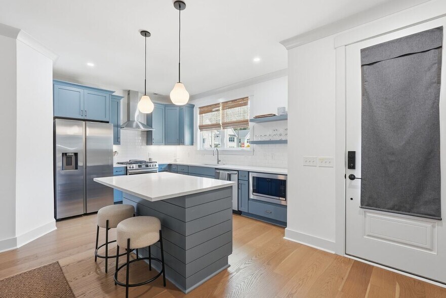 Building Photo - 105 Risewell Ct
