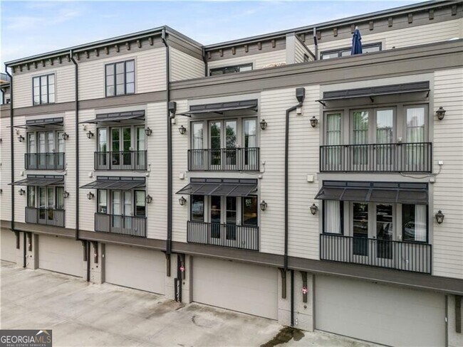 Building Photo - 661 Auburn Ave NE